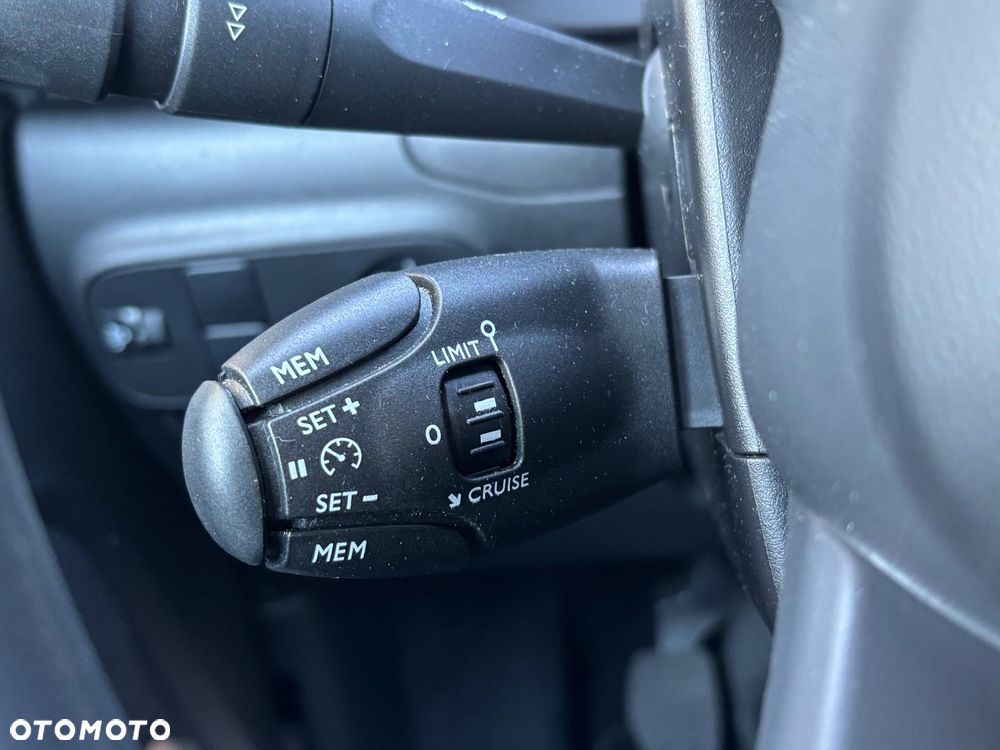 Citroën C3 1.2 PureTech Feel - 21