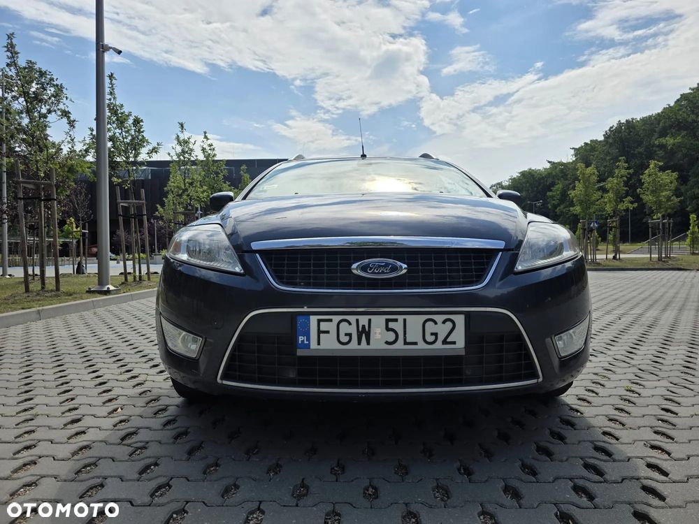 Ford Mondeo - 12