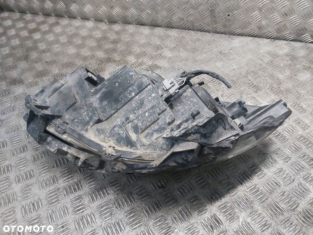 LAMPA LEWY PRZÓD + PRAWY PRZÓD RENAULT CLIO III LIFT 8200892495 - 11