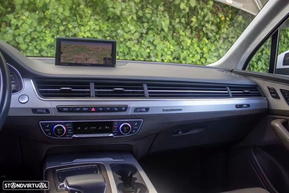 Audi Q7 3.0 TDi E-tron quattro Tiptronic — fotografia 19