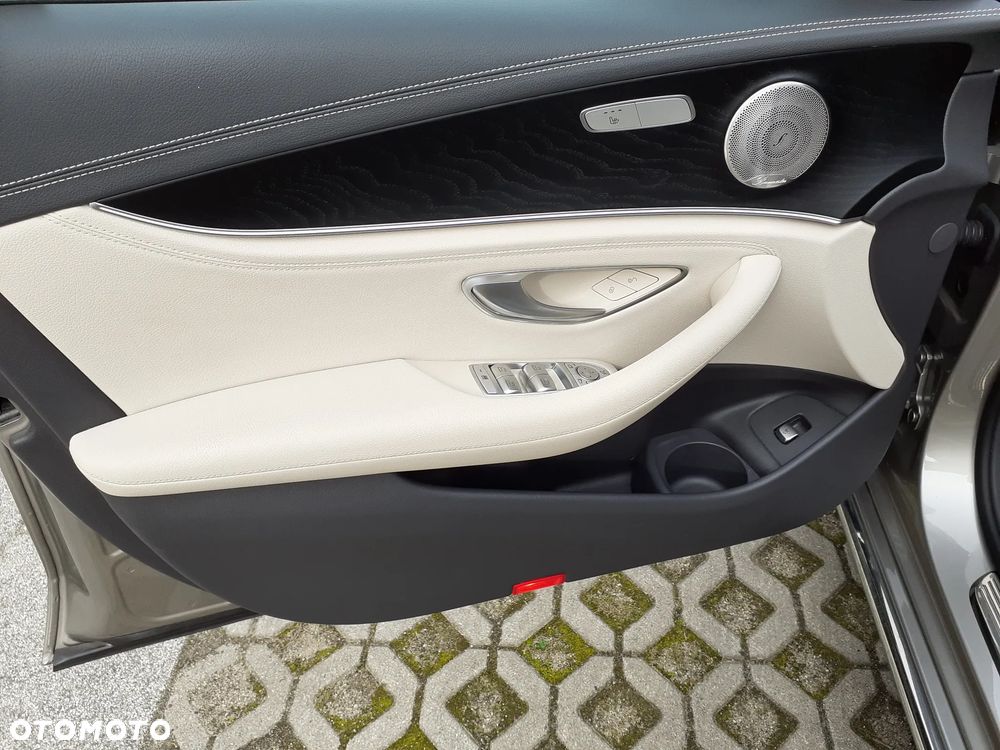 Mercedes-Benz Klasa E 220 d Exclusive - 17