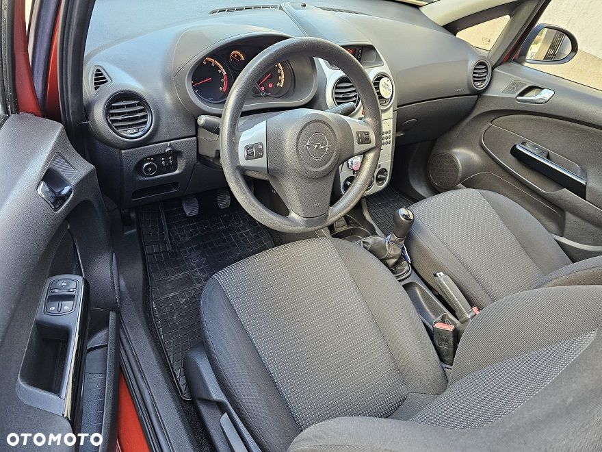 Opel Corsa 1.2 16V Essentia - 14