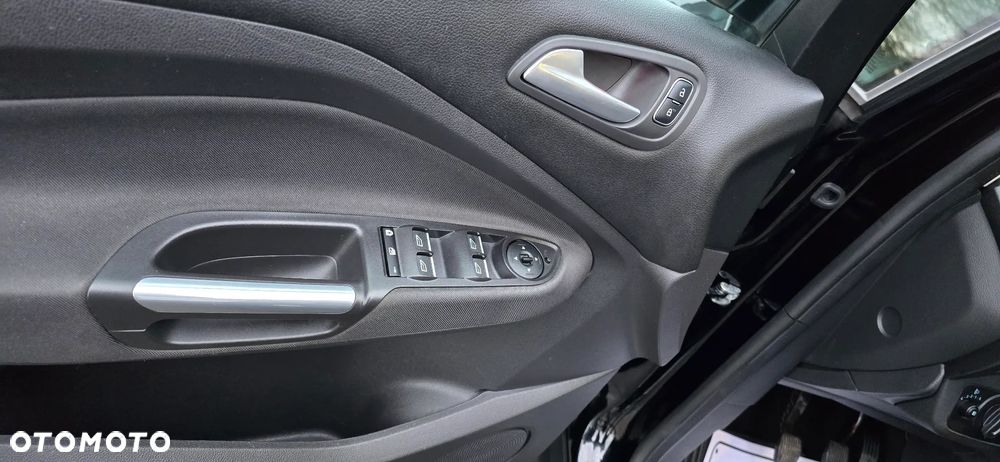 Ford C-MAX 1.5 TDCi Start-Stop-System Titanium - 15