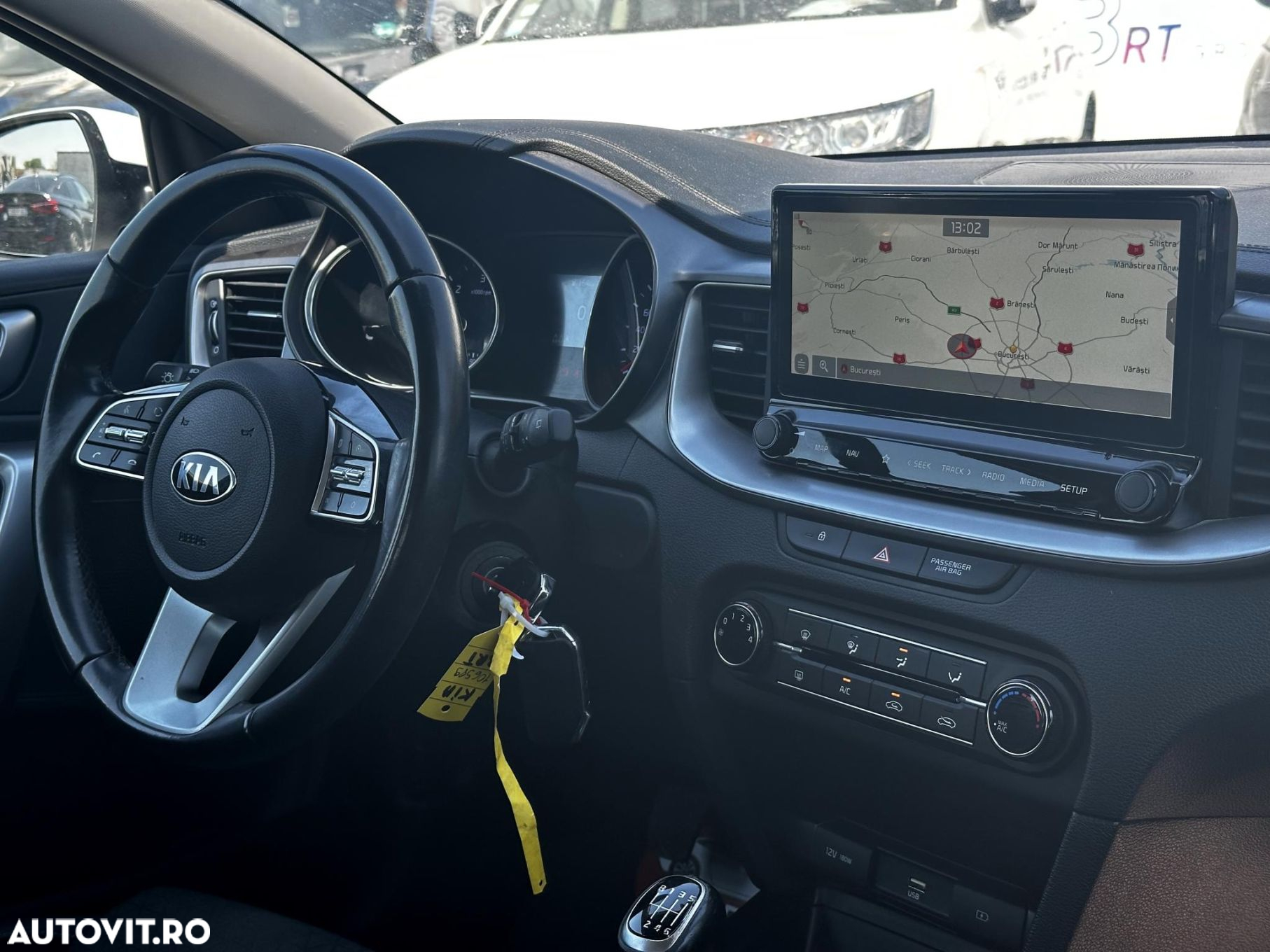 Kia Ceed - 7
