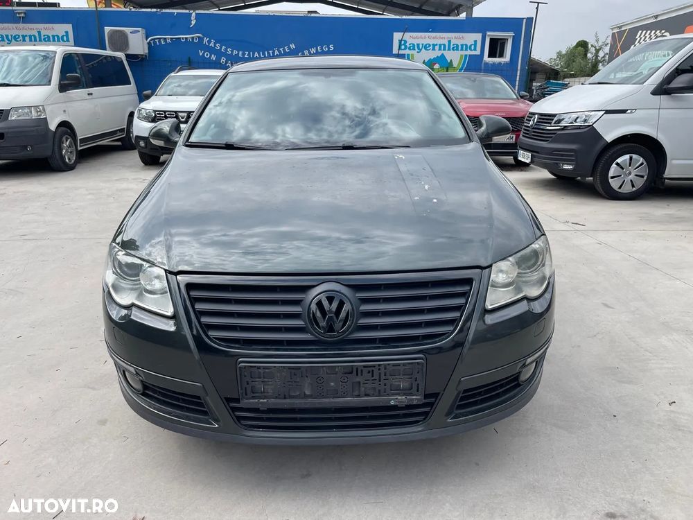 Volkswagen Passat - 14