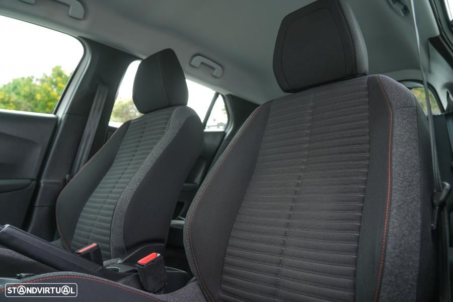 Peugeot 2008 1.2 PureTech Active Pack - 18