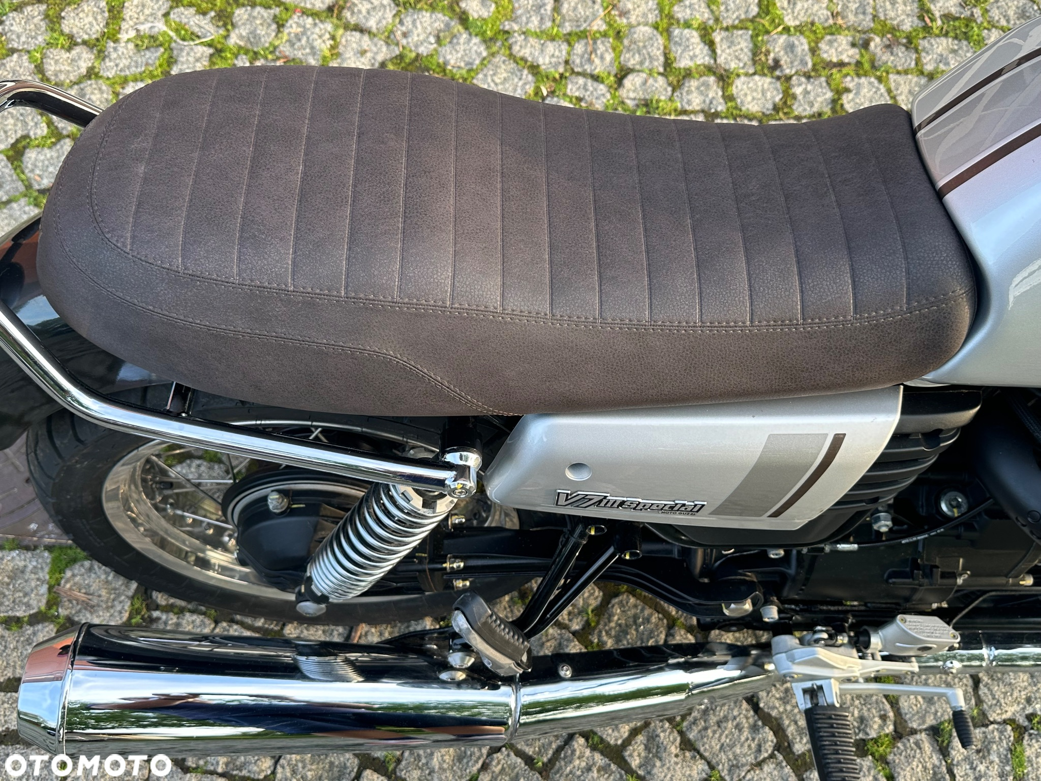 Moto Guzzi V7 - 4