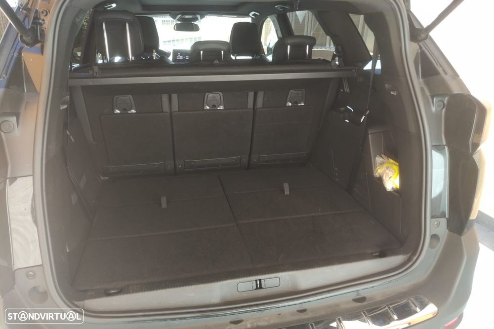 Peugeot 5008 - 5