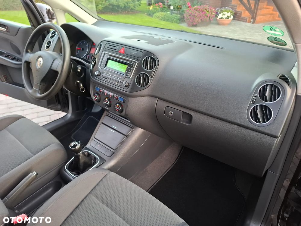 Volkswagen Golf Plus - 35