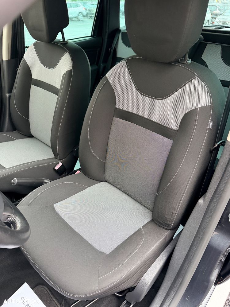 Dacia Duster 1.6 4x2 Laureate - 11