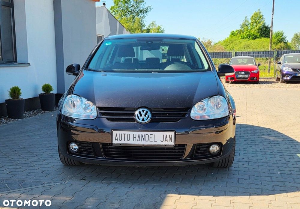 Volkswagen Golf - 19