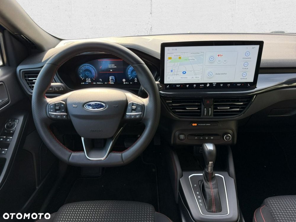 Peugeot 408 - 18