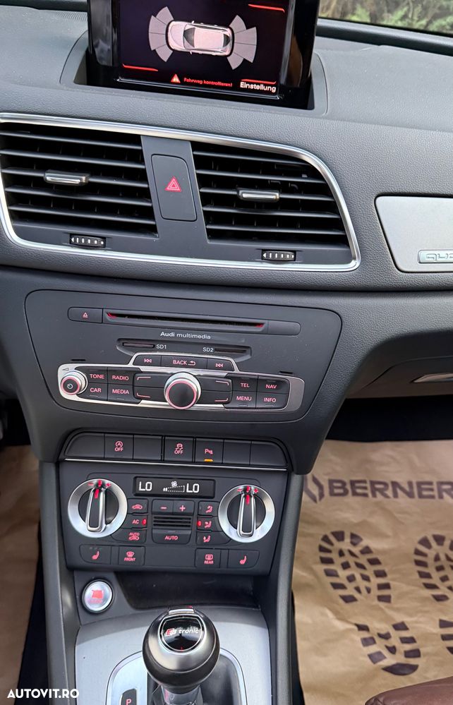 Audi Q3 2.0 TDI Quattro S tronic design - 20