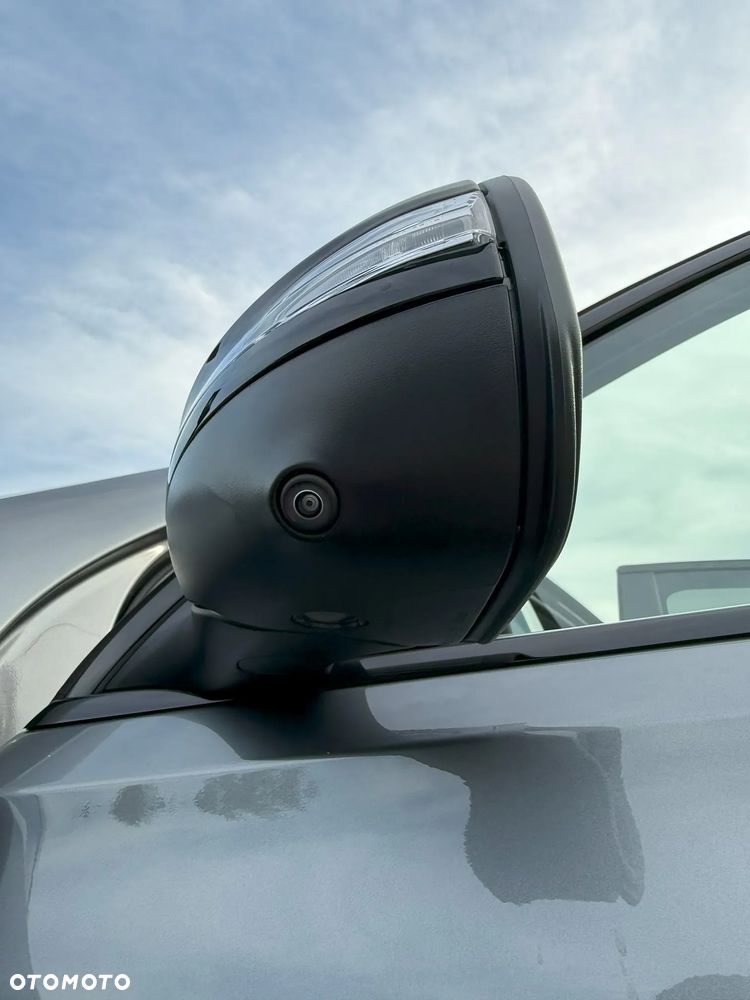 Mercedes-Benz GLE - 13