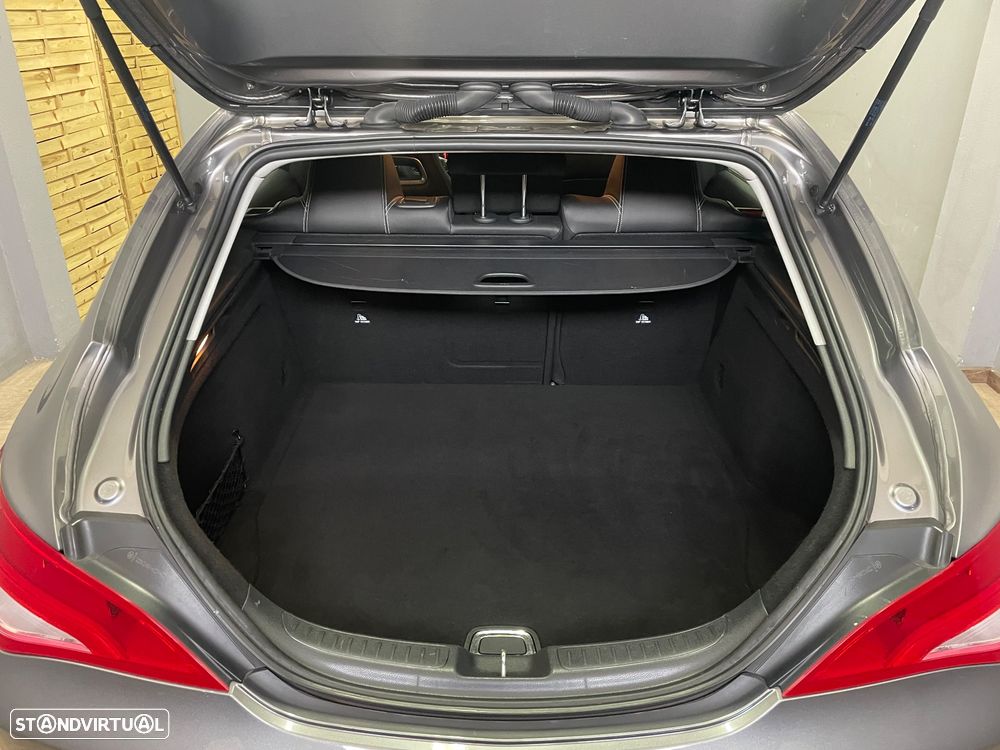 Mercedes-Benz CLA 180 d Shooting Brake Urban Aut. - 17