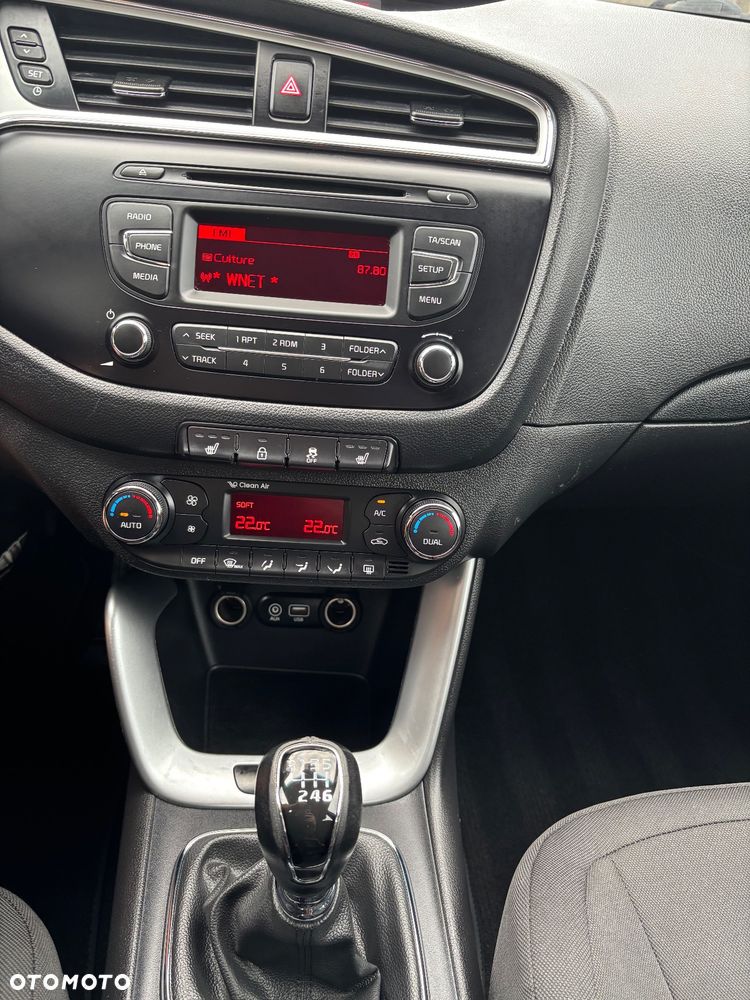 Kia Ceed 1.6 GDI Edition 7 - 9