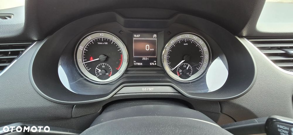 Skoda Octavia Combi 1.4 TSI Green tec DSG Edition - 13