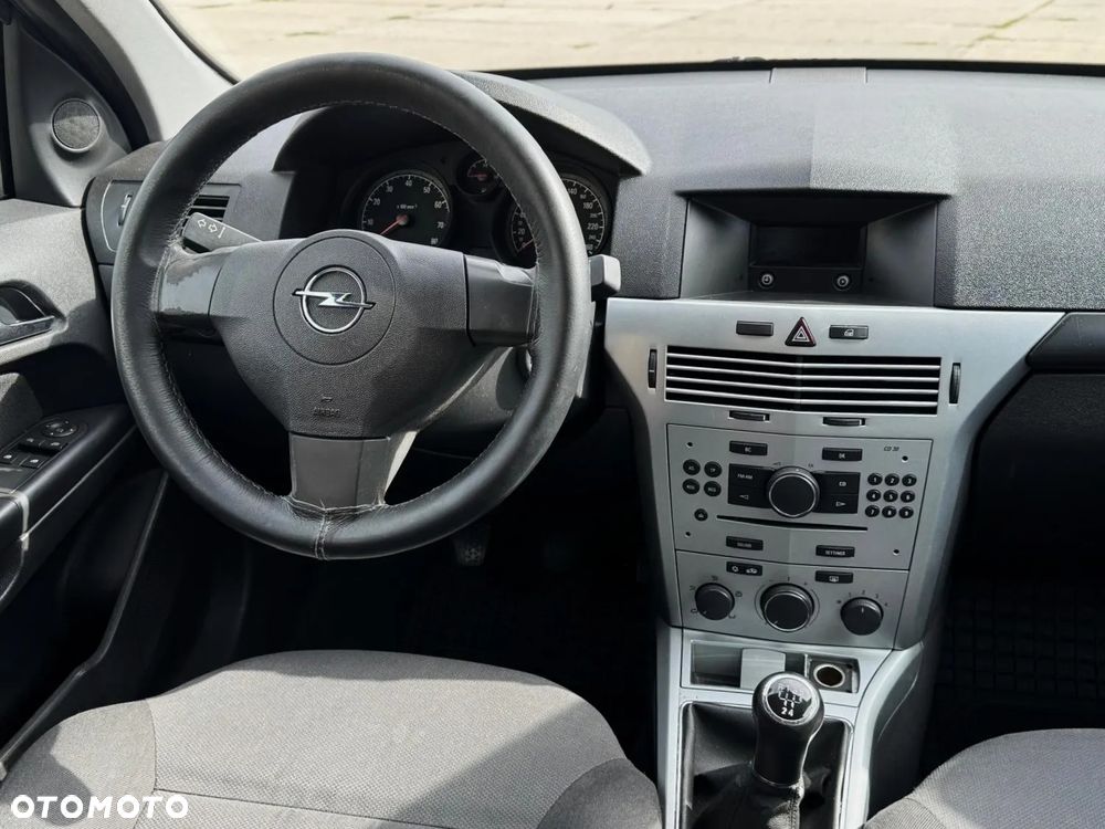 Opel Astra - 8