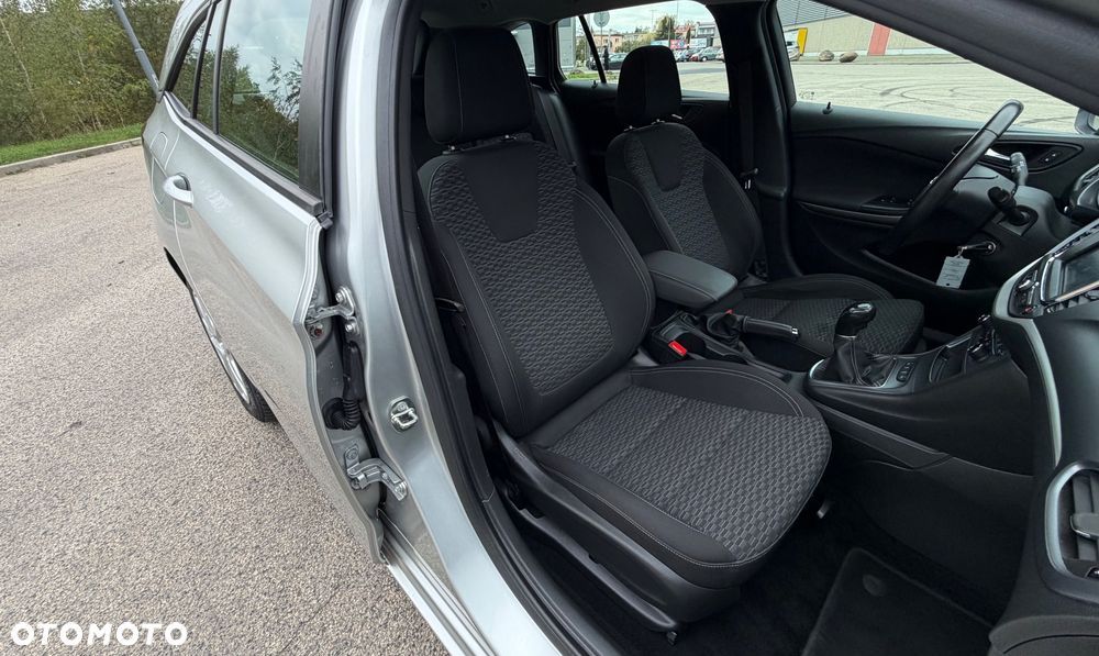 Opel Astra 1.6 CDTI Dynamic S&S - 21