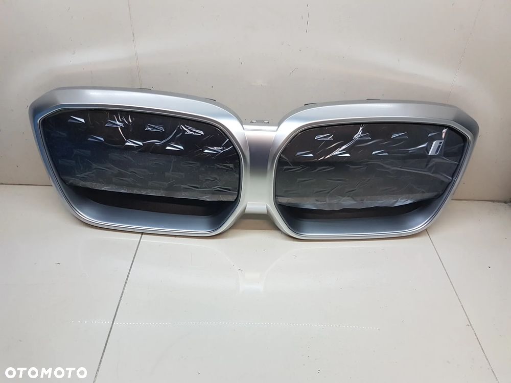 BMW IX3 G08 GRILL ATRAPA - 2