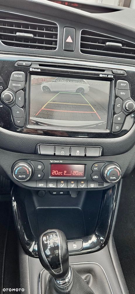Kia Ceed 1.6 GDI Platinum Edition - 16