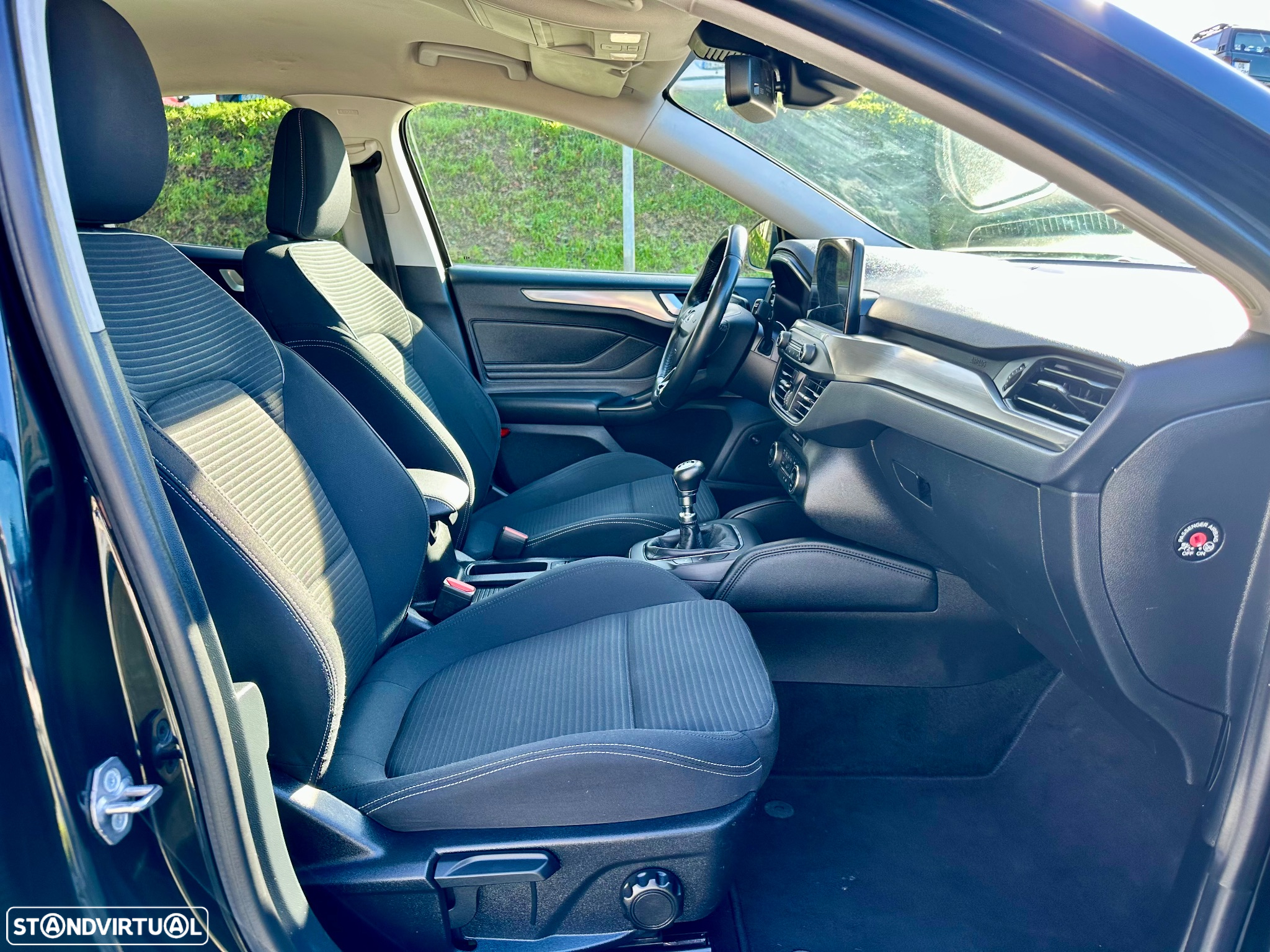 Ford Focus 1.0 EcoBoost Titanium - 32