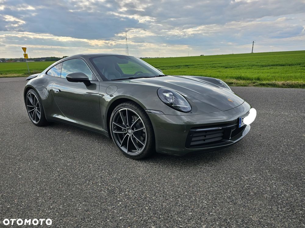 Porsche 911 Carrera - 3