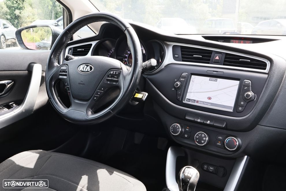 Kia Ceed 1.0 T-GDI Nav Line - 11