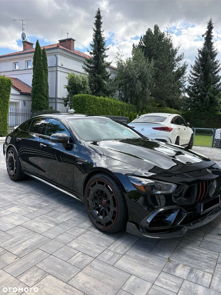 Mercedes-Benz AMG GT - 1