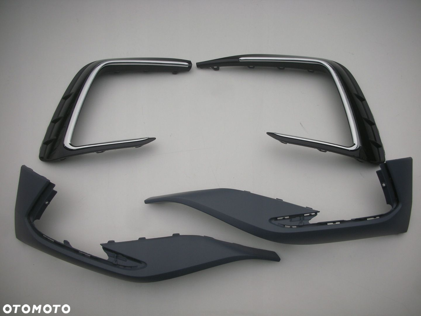 TIGUAN II LIFT R-LINE SPOILER KRATKA ZDERZAK CHROM LEWA LIFTING 2020- - 3