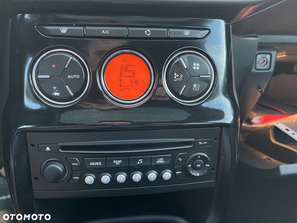 Citroën C3 1.2 VTi Exclusive - 19