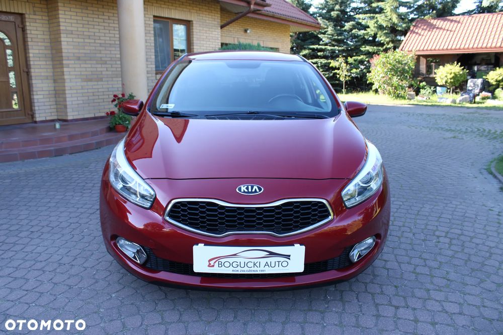 Kia Ceed 1.6 GDI M - 11