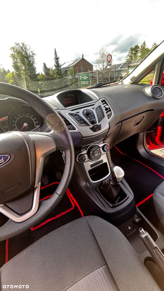 Ford Fiesta - 28