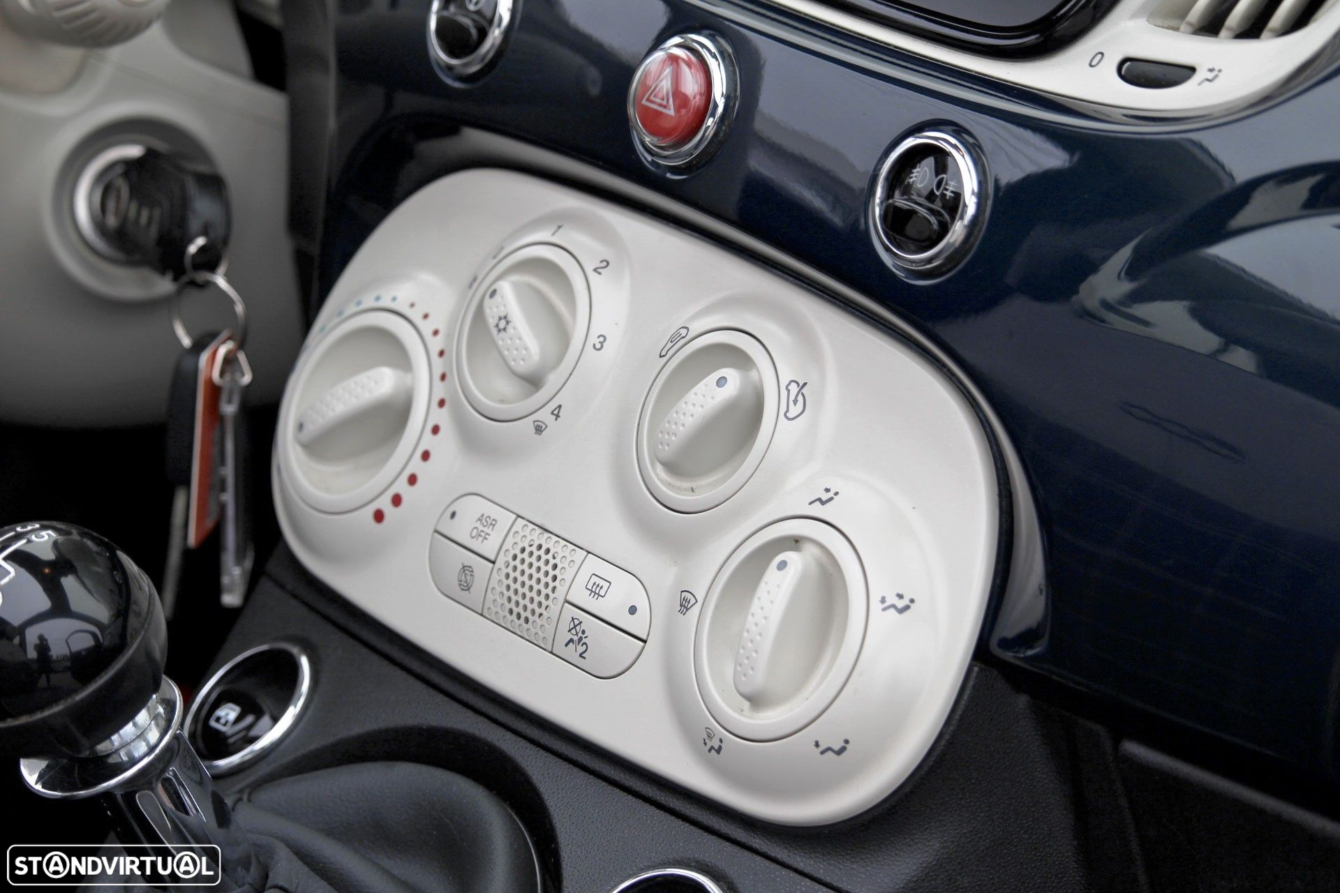 Fiat 500C 1.0 Hybrid Lounge - 19