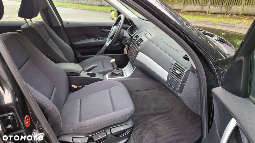 BMW X3 2.0d - 10