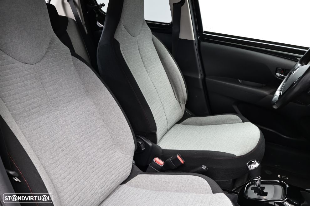 Citroën C1 1.0 VTi Shine ETG - 37