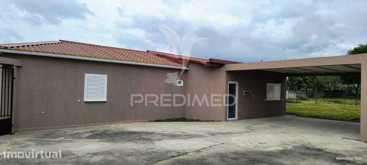Vende-se moradia térrea V3 renovado em Estarreja - Grande imagem: 3/26