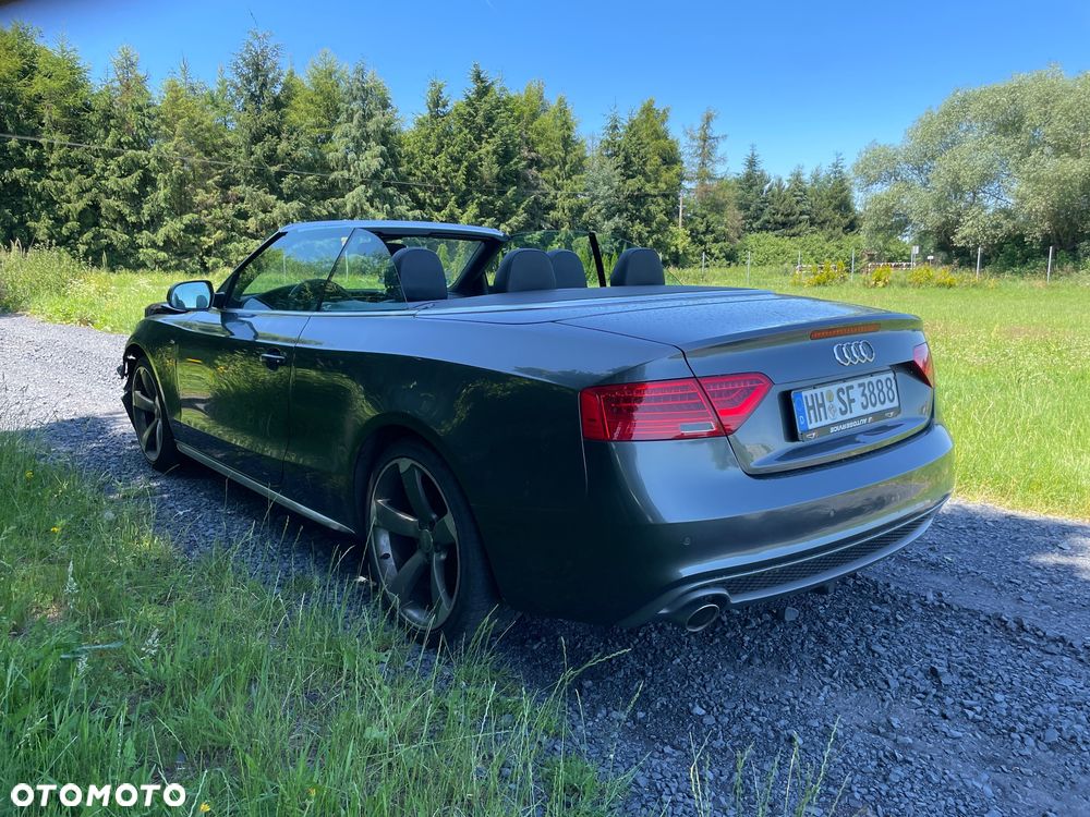 Audi A5 Cabrio - 16