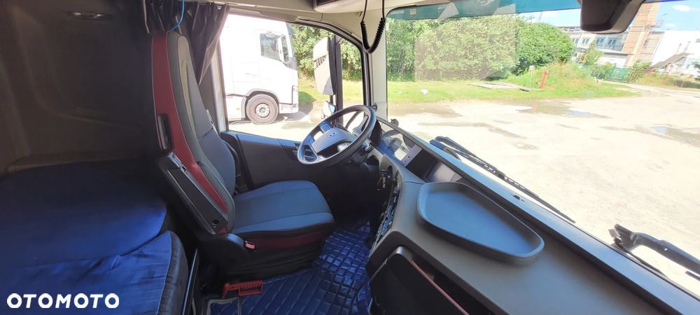 Volvo FH4 - 17
