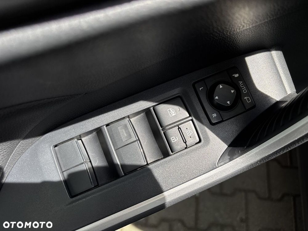 Toyota RAV4 2.5 Hybrid Active 4x2 - 24