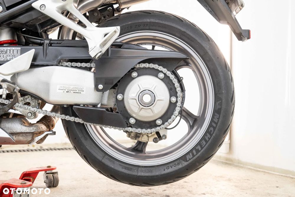 Honda VFR - 39