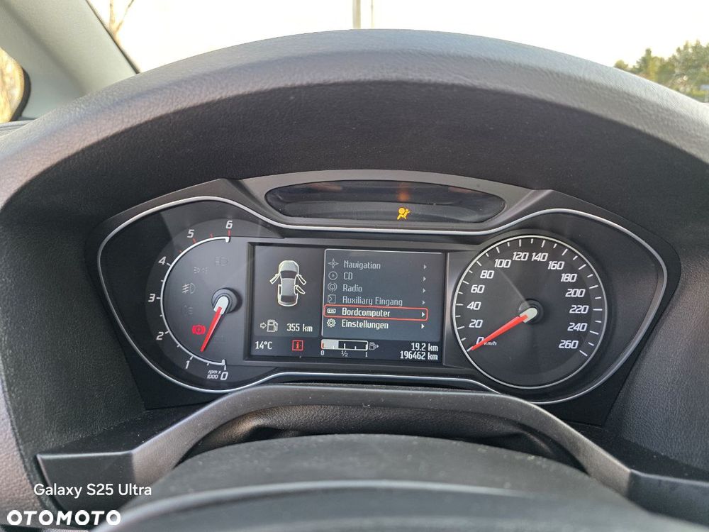 Ford S-Max 2.0 TDCi DPF Titanium - 38