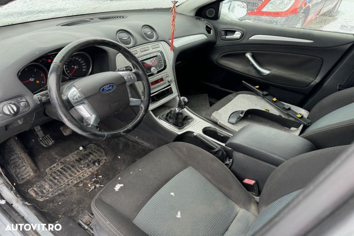 Haion cu luneta Ford Mondeo MK4 [2007 - 2010] - 8