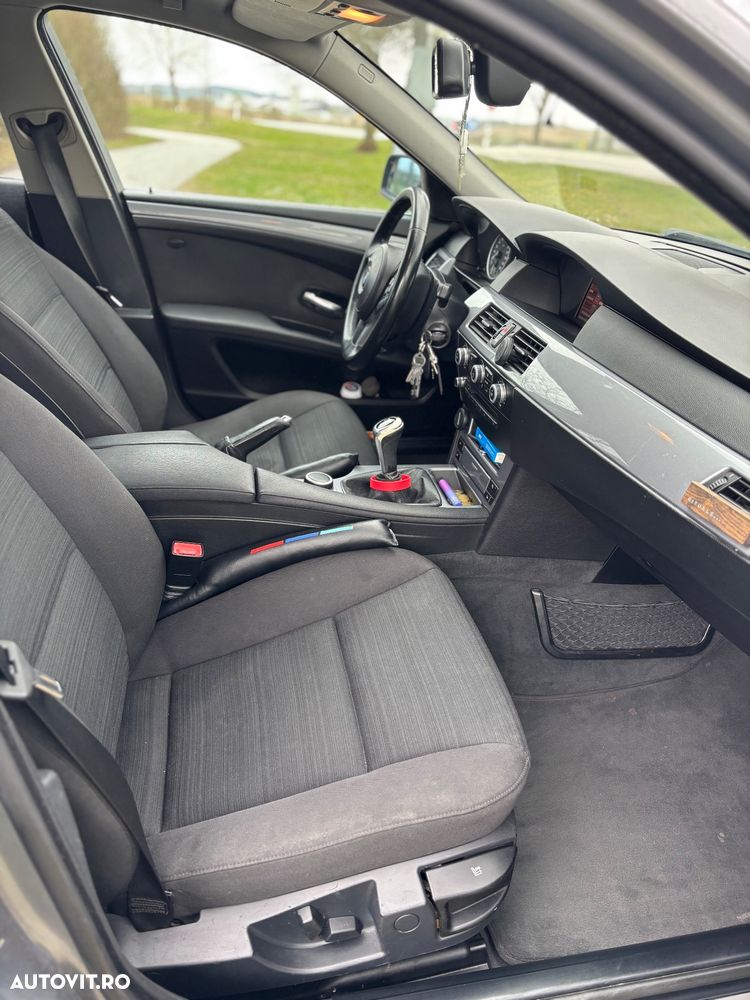 BMW Seria 5 520d - 7