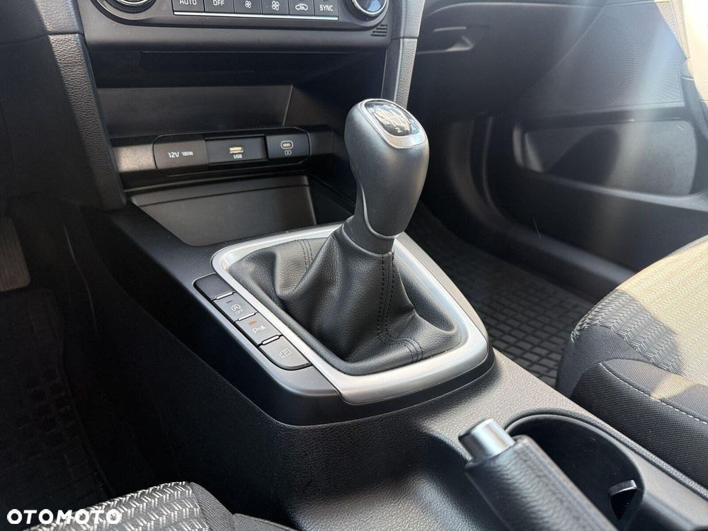 Kia Ceed - 18