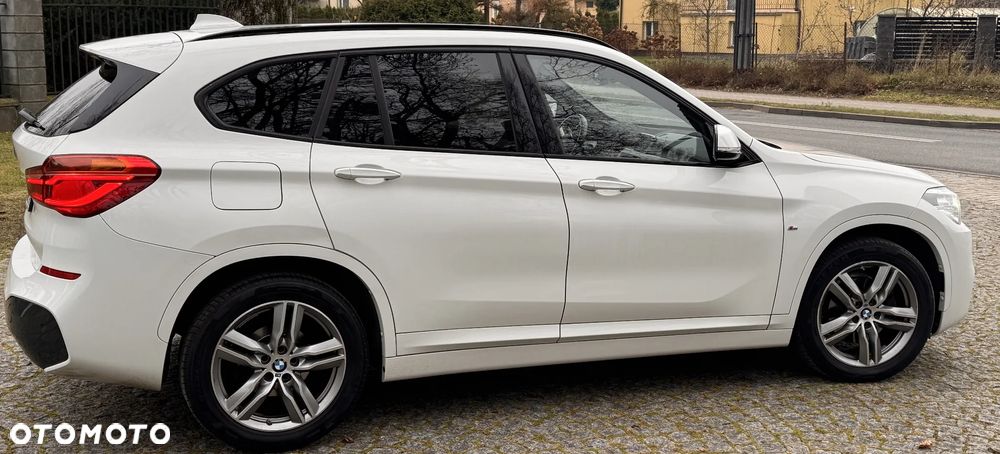 BMW X1 sDrive18d Sport Line - 8