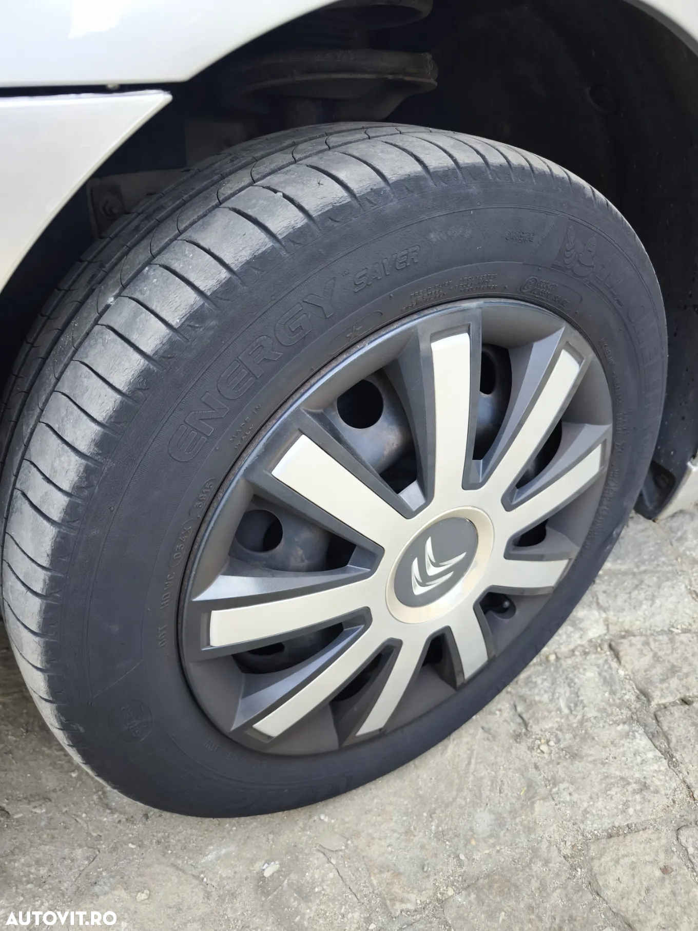 Citroën C4 1.6 HDI 16V SX - 12