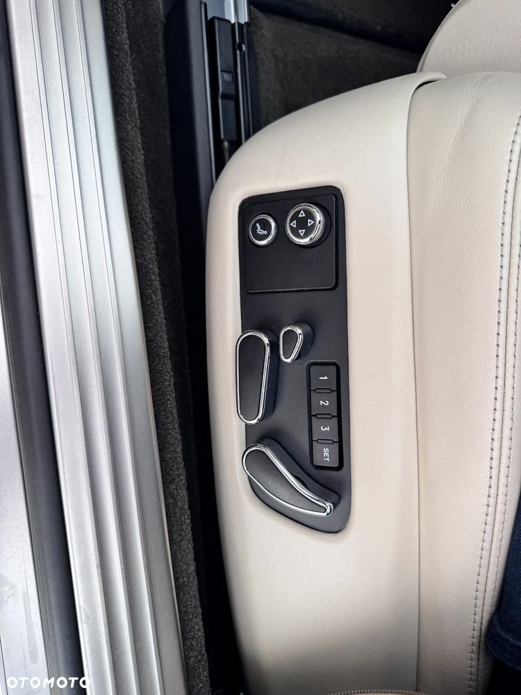 Bentley Continental GT W12 - 24