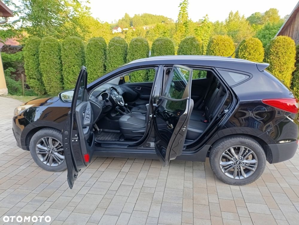 Hyundai ix35 1.6 2WD Fifa World Cup Edition - 19