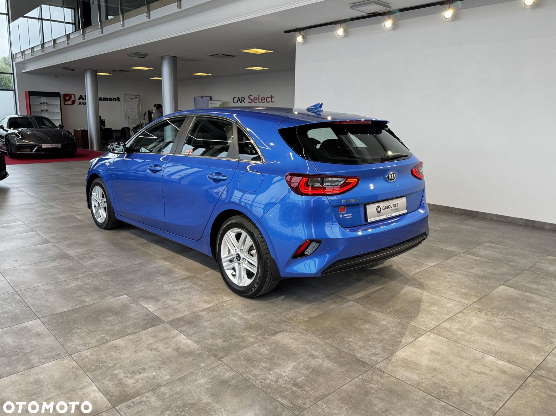Kia Ceed - 7